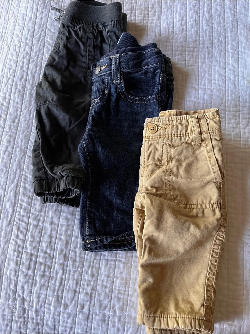 Gap & Cat and Jack Boys Bottoms Trio - Gray, Jeans & Khaki